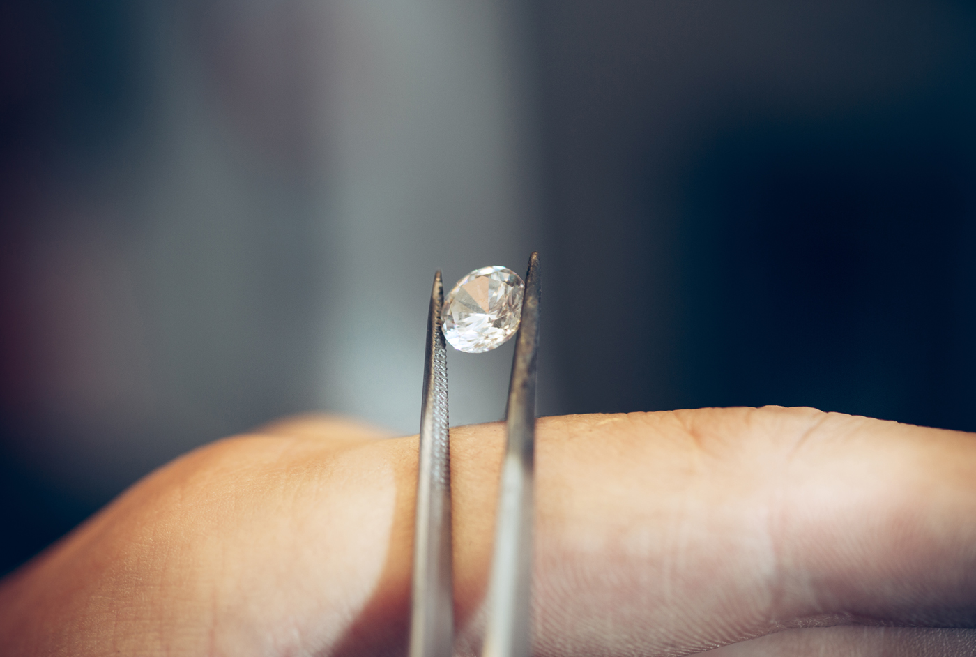 Read more about the article Diamanium – Your One-Stop Shop for High-Quality Diamonds